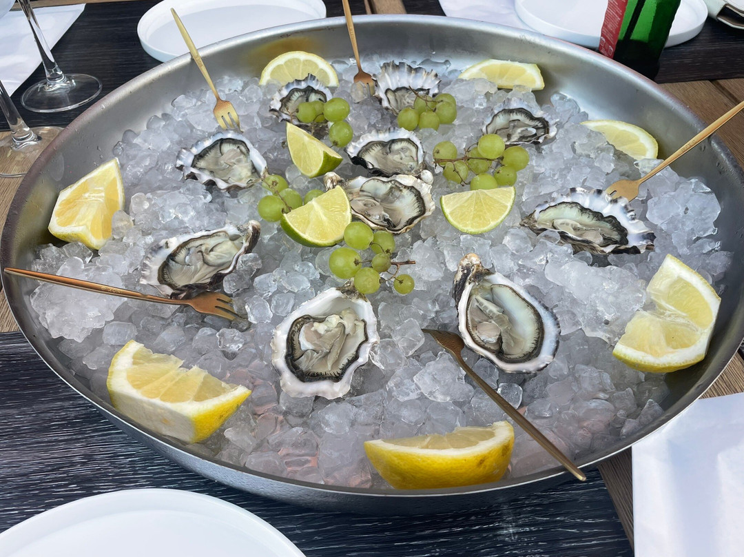 拉韦奇亚丰泰酒店主图