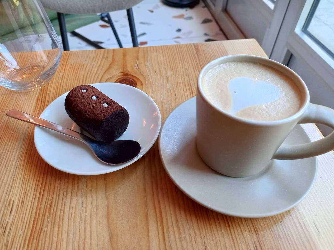 Basic Coffee & Breakfast