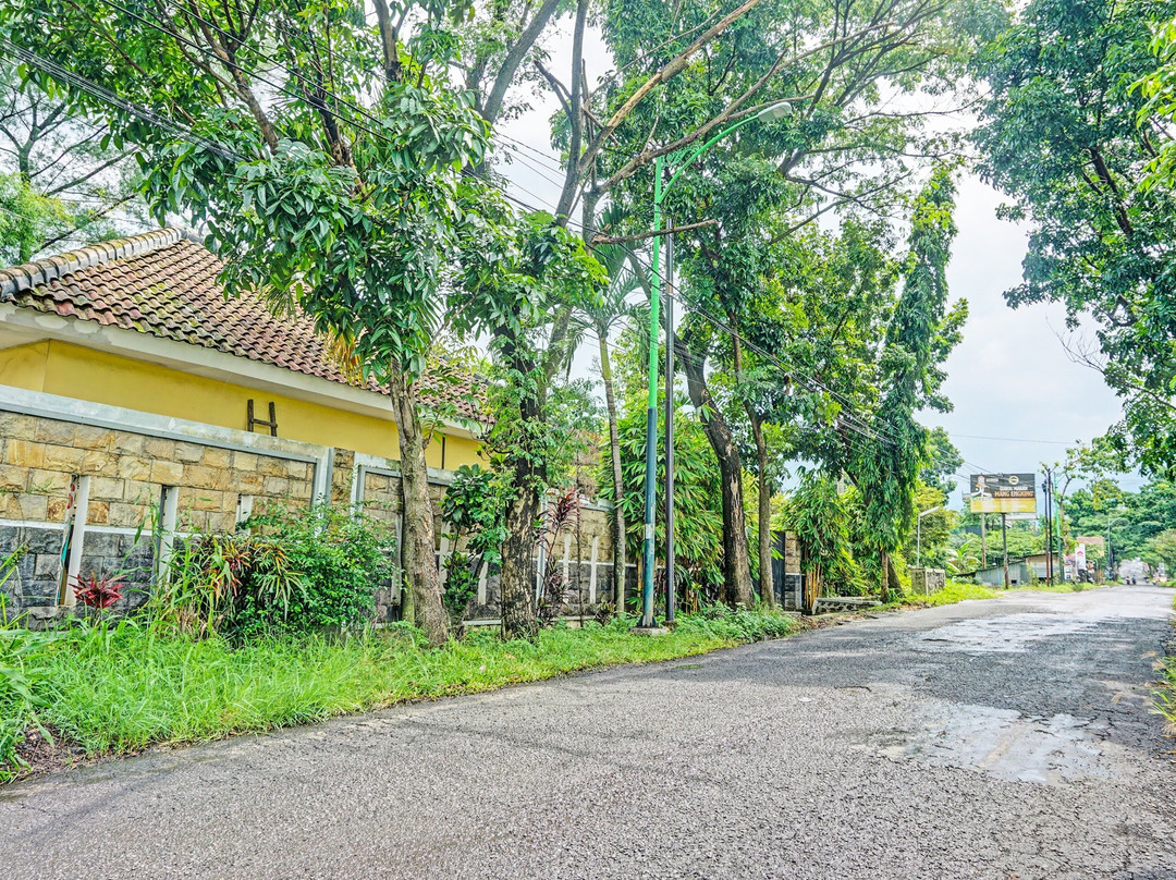 Capital O 92116 Omah Durensewu Syariah