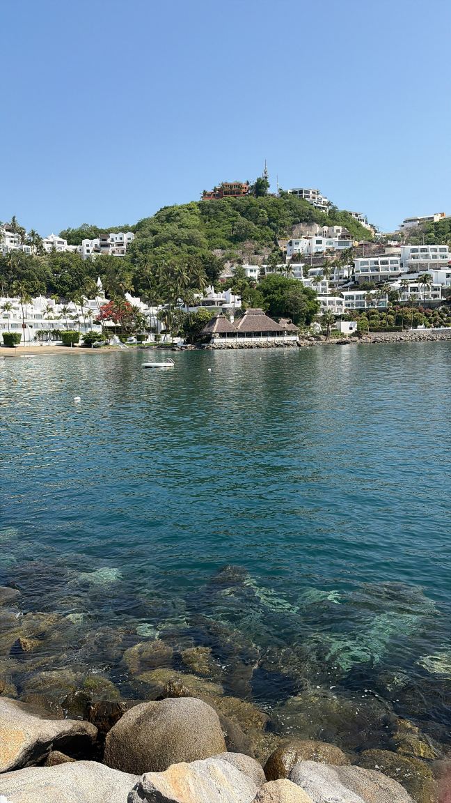 哈达布里萨斯酒店-旅行者