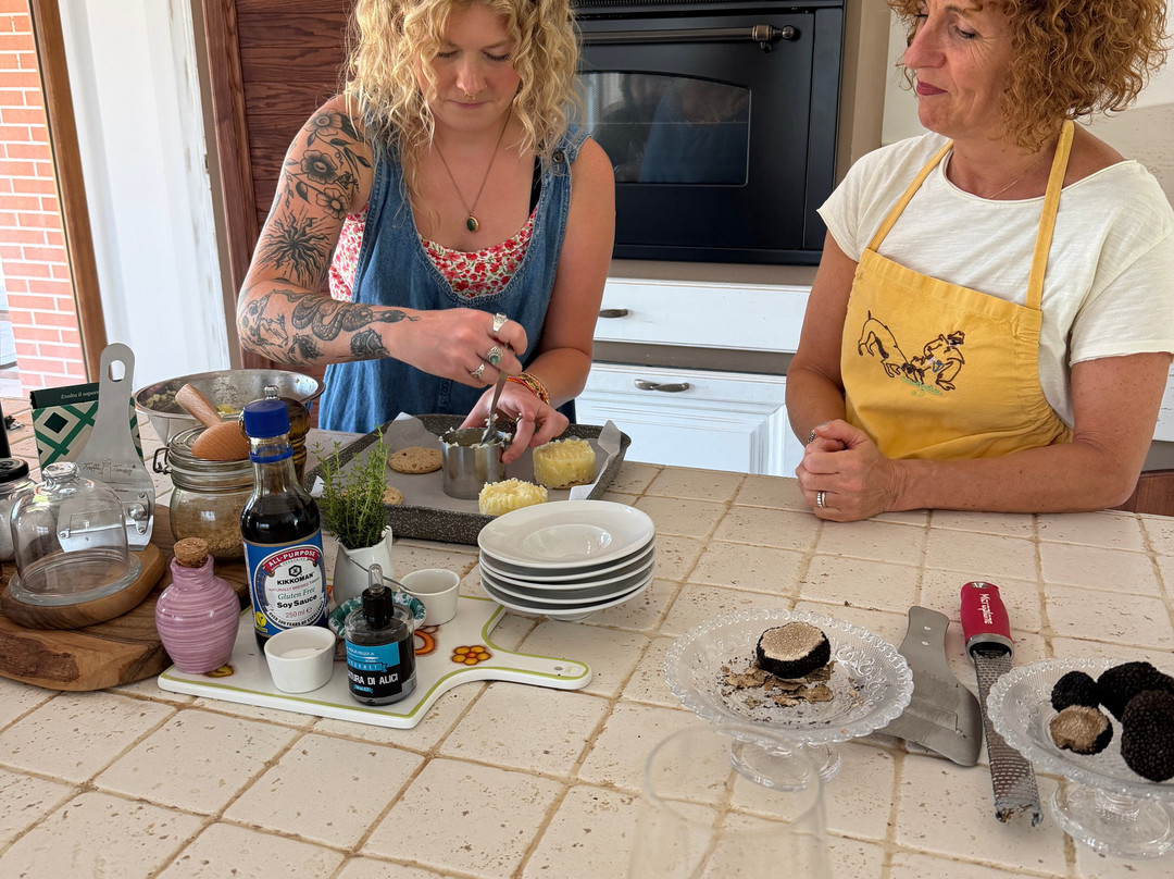 Truffle in Tuscany-圣米尼亚托必去景点
