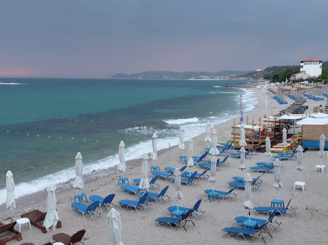 Pefkari Beach-Pefkari必去景点