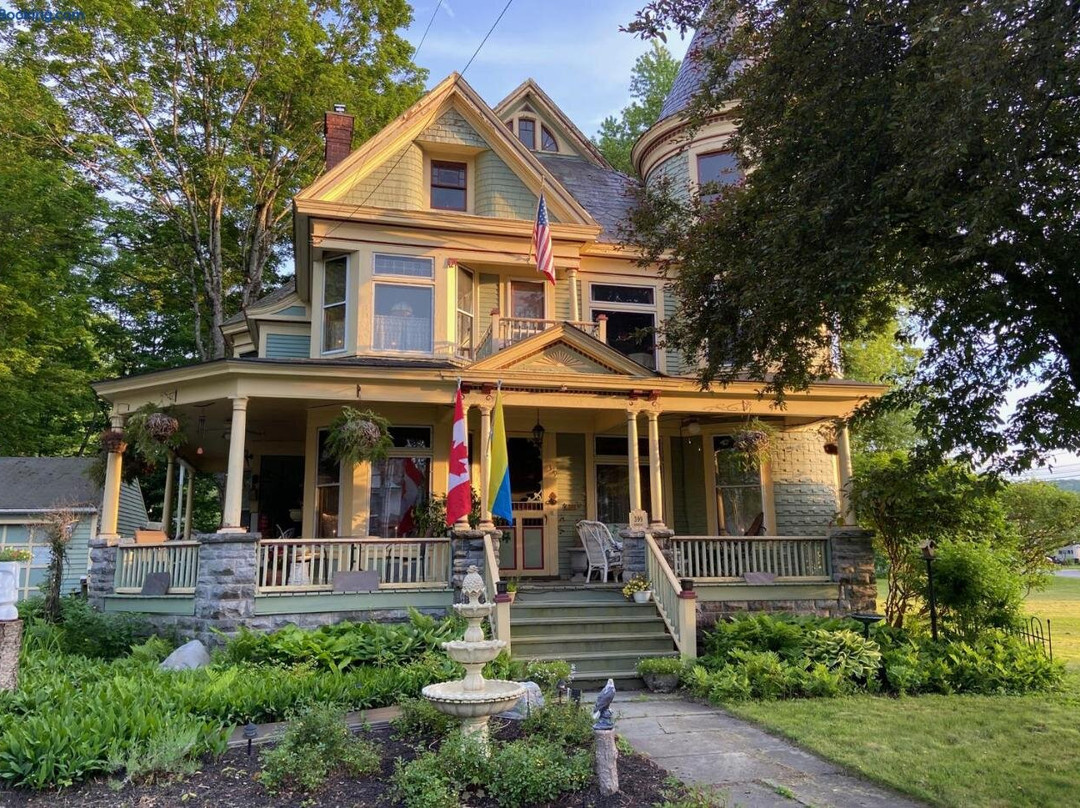 Bentley House Bed and Breakfast