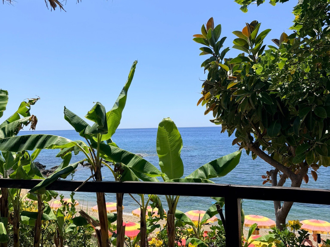 Lido Baja d'oro-迪亚曼泰必去景点