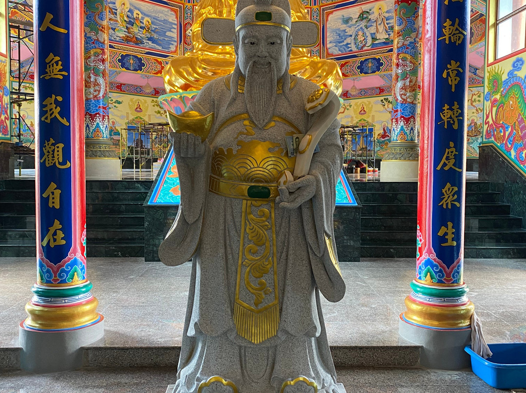 Wat Mahathat Wachiramongkol-奥律必去景点