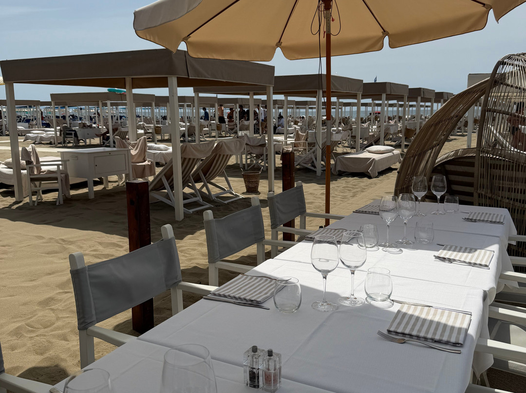 Bagno Cesare Forte dei Marmi-福尔泰德伊马尔米必去景点