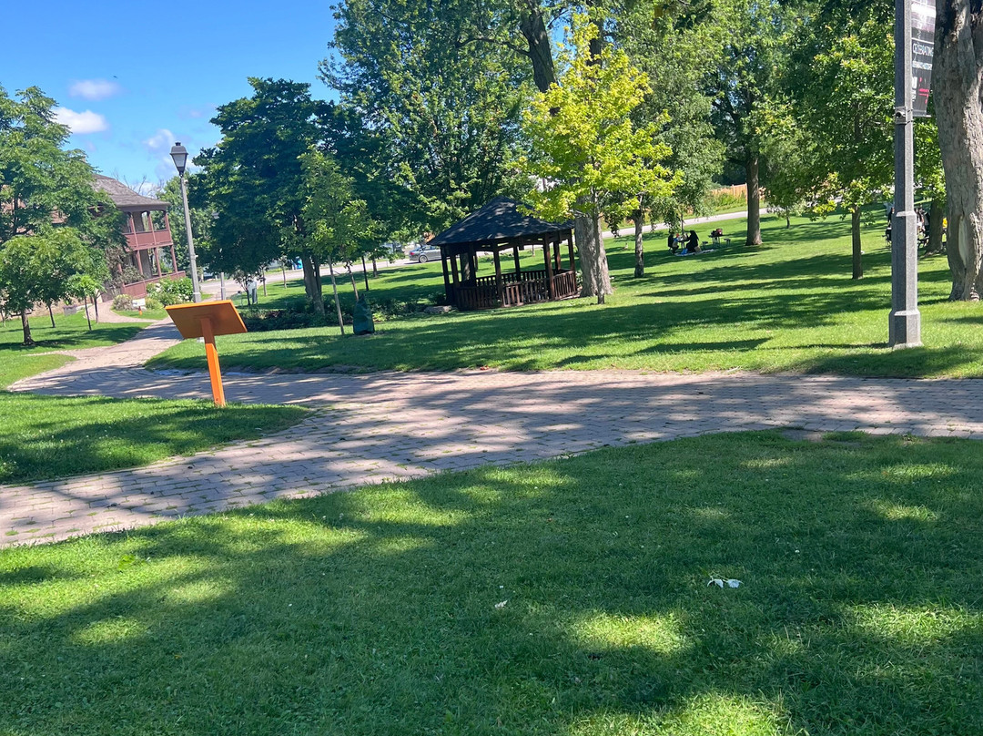 Lakeview Park-奥沙瓦必去景点