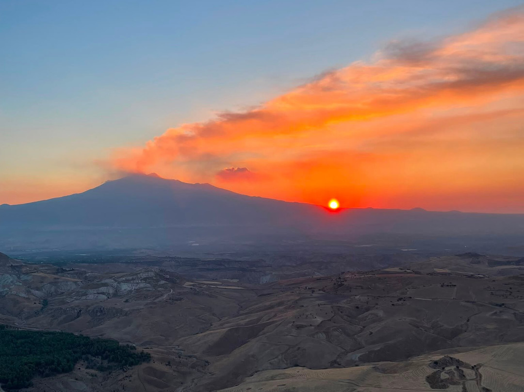 Volare sull'Arte Sicily-Centuripe必去景点