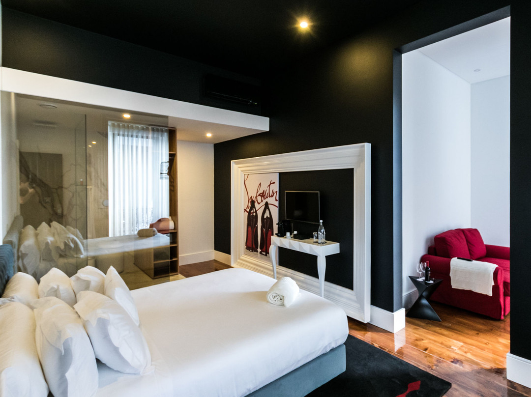特罗亚酒店住宿-Rm The Hotel Experience