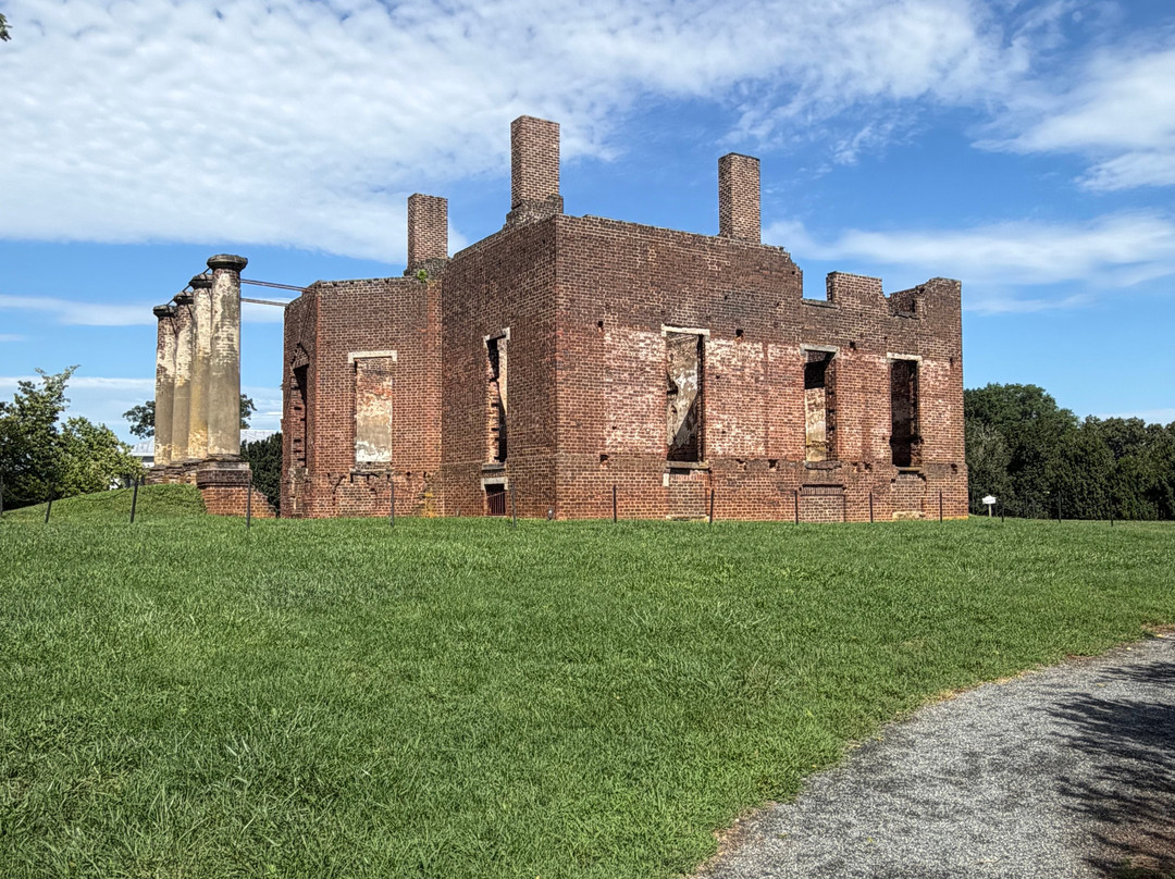 Barboursville Vineyards and Historic Ruins-Barboursville必去景点