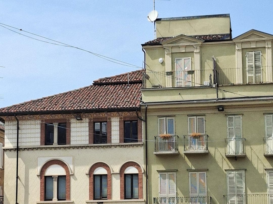 Piazza Cavour-韦尔切利必去景点