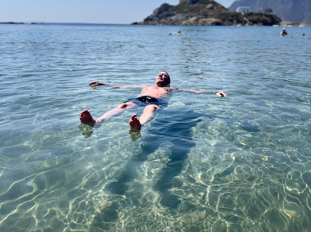 Agios Stefanos Beach-凯法洛斯必去景点