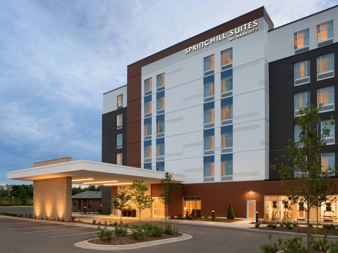 Elm Grove酒店住宿-Springhill Suites Milwaukee West/Wauwatosa