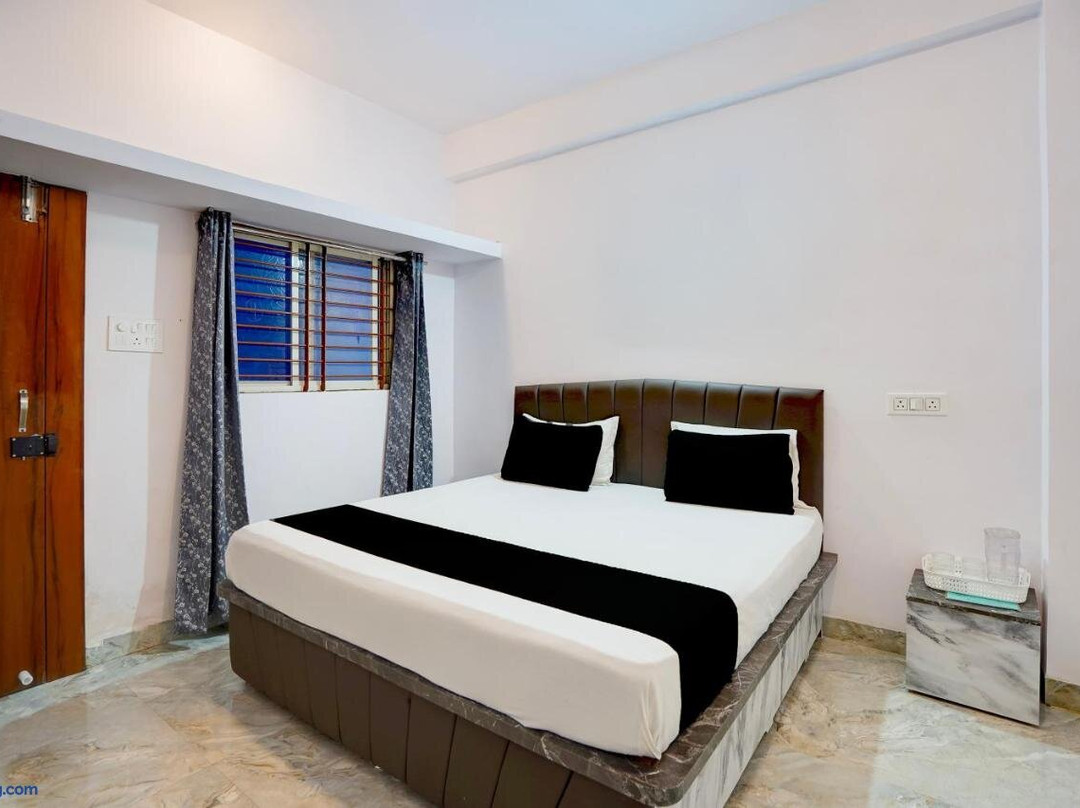Hotel Aarav Palace