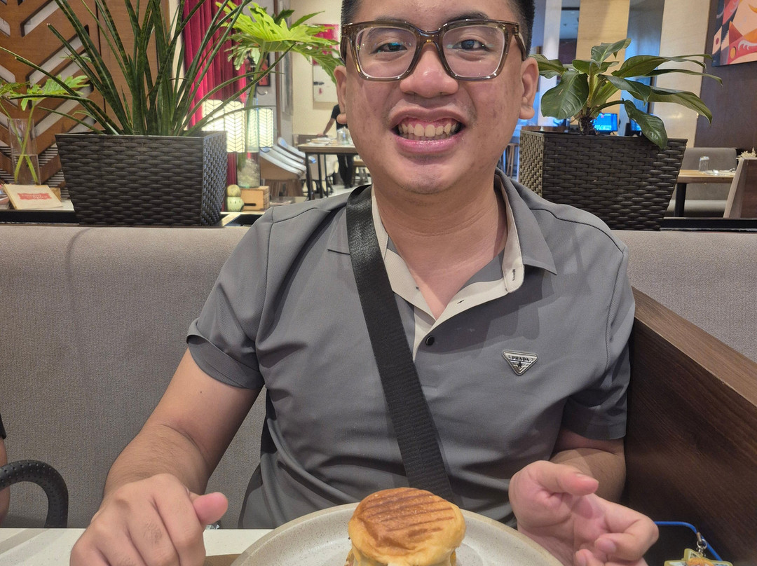 格林希尔斯顶峰酒店主图