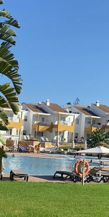 科米塔斯伊斯拉德尔艾尔公寓酒店-旅行者