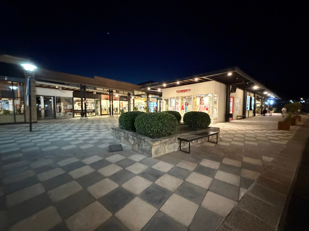 La Joaquina Open Mall-Juana Koslay必去景点