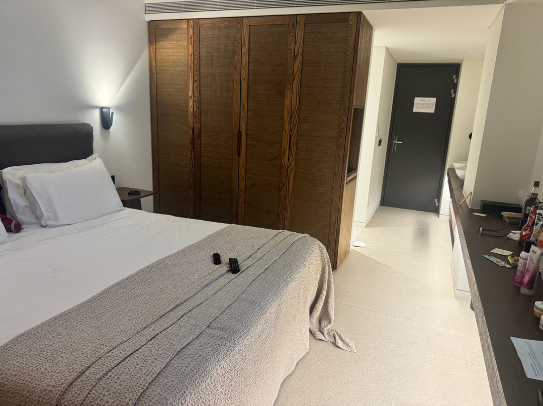 康缇希纳 SPA 套房酒店主图