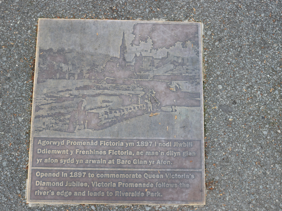 Riverside Park and Victoria Promenade-兰戈伦必去景点
