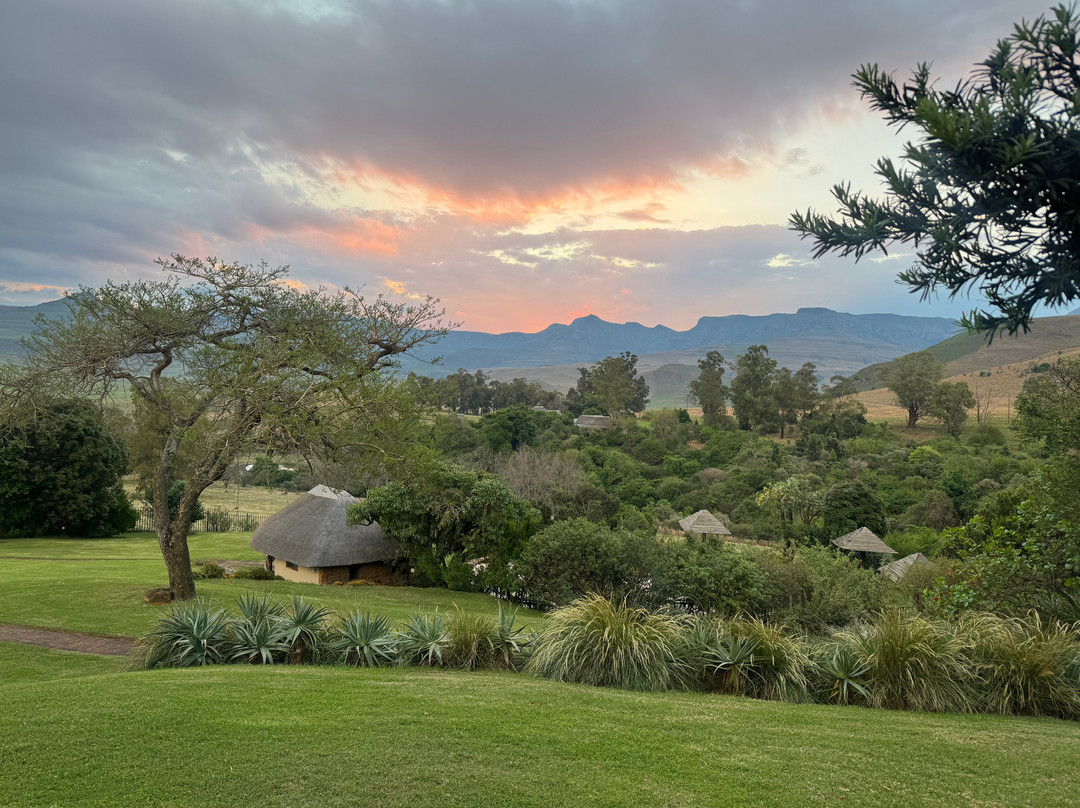 Northern Drakensberg Nature Way-柏维必去景点