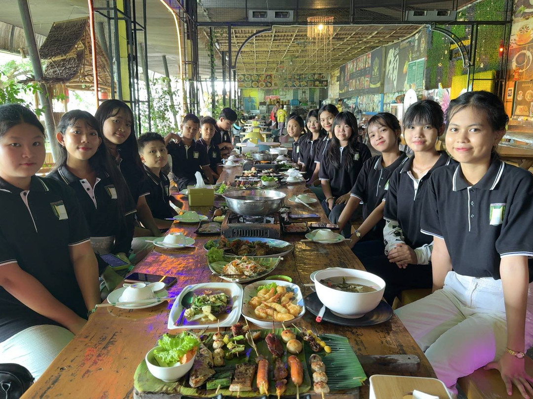 Alin Tagar English Center-土瓦必去景点