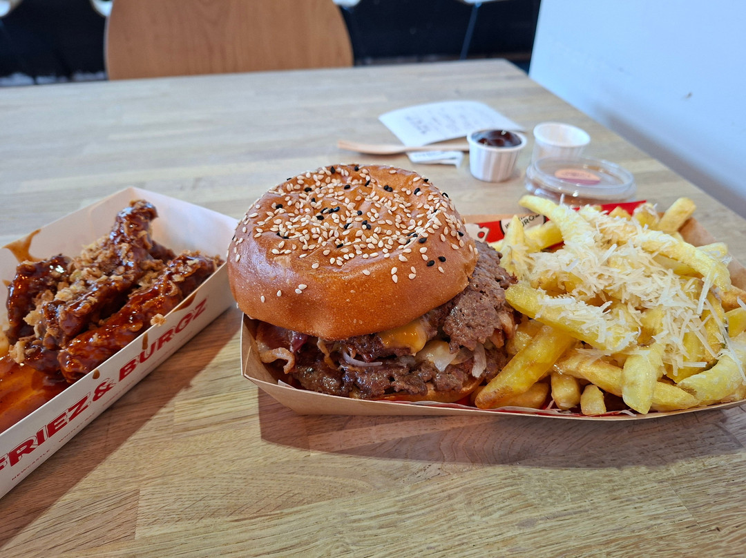 Friez & Burgz Whitley Bay