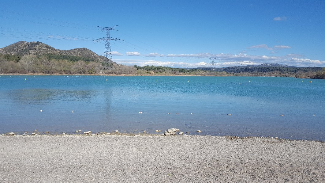 Lac de Peyrolles景点图片