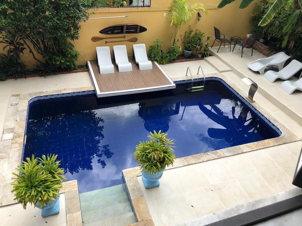 Chez Les Rois Guesthouse-官方