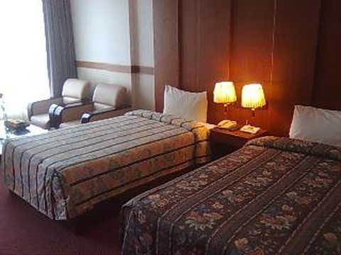 Diamond Crown Hotel & Casino