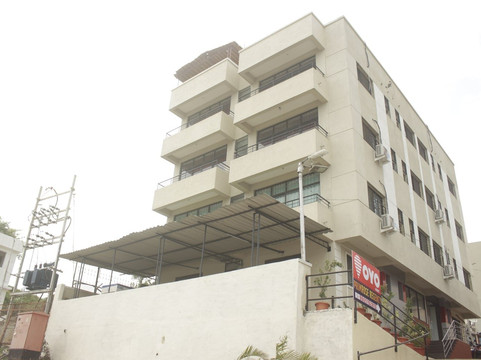 Wagholi酒店住宿-OYO 13168 Primrose Regency