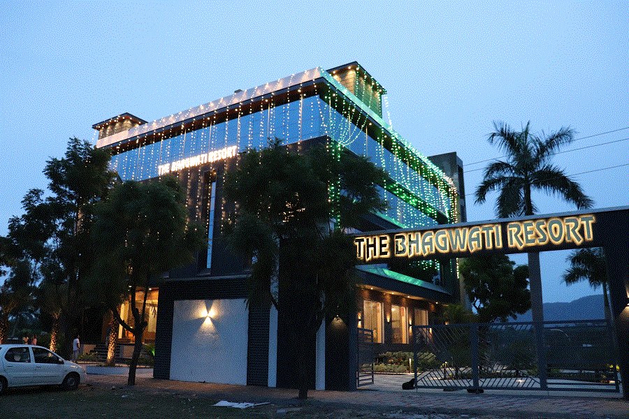 The Bhagwati Resort-官方