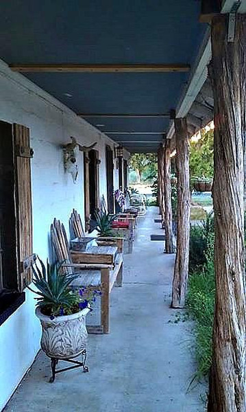 Balmorhea酒店住宿-The Eleven Inn