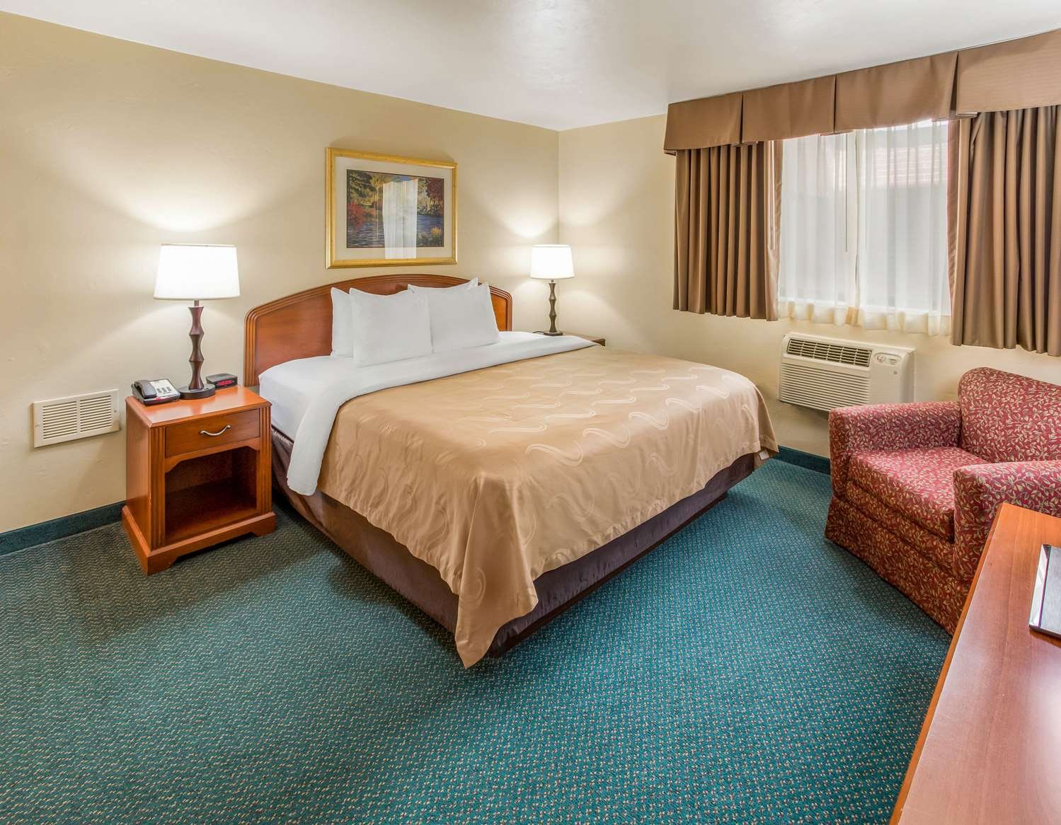 Quality Inn & Suites Downtown-官方