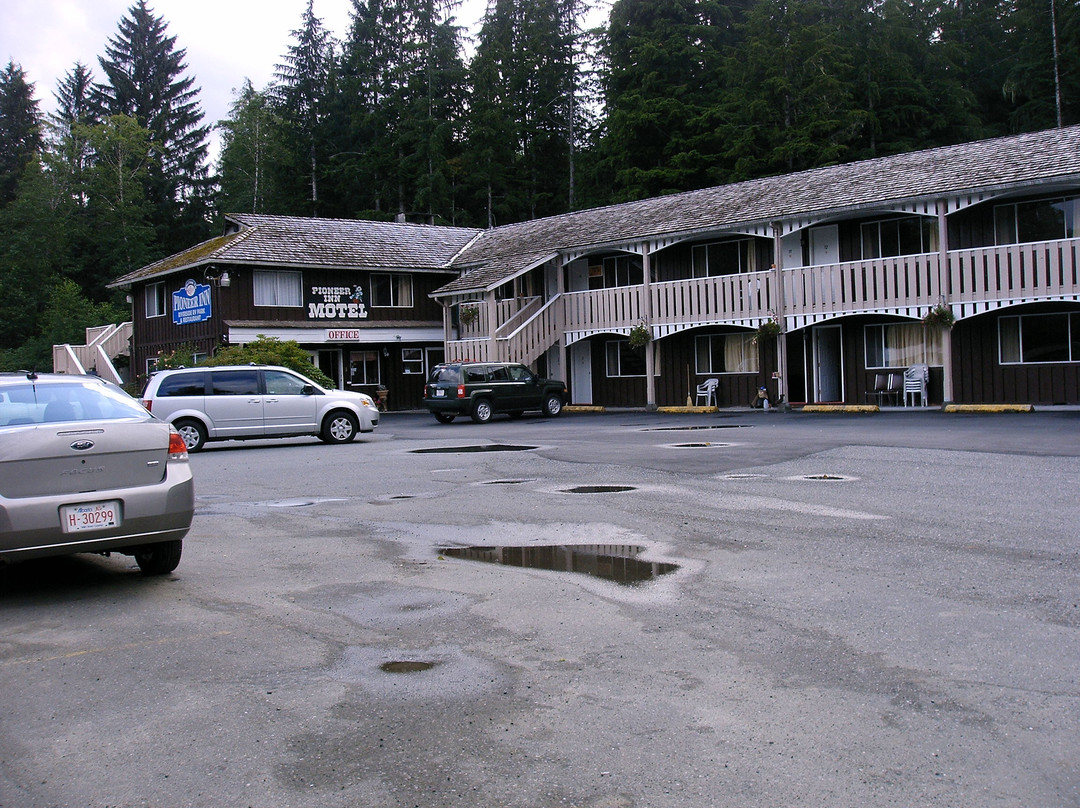 Pioneer Inn