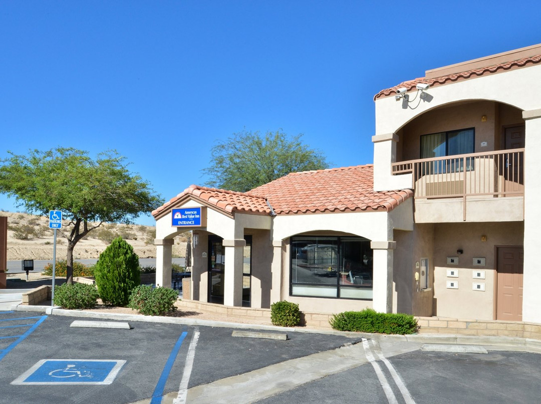 Starlight Inn & Suites Motel 29 Palms Joshua Tree National Park