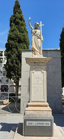 Cementerio de Sant Sebastià de Sitges-锡切斯必去景点