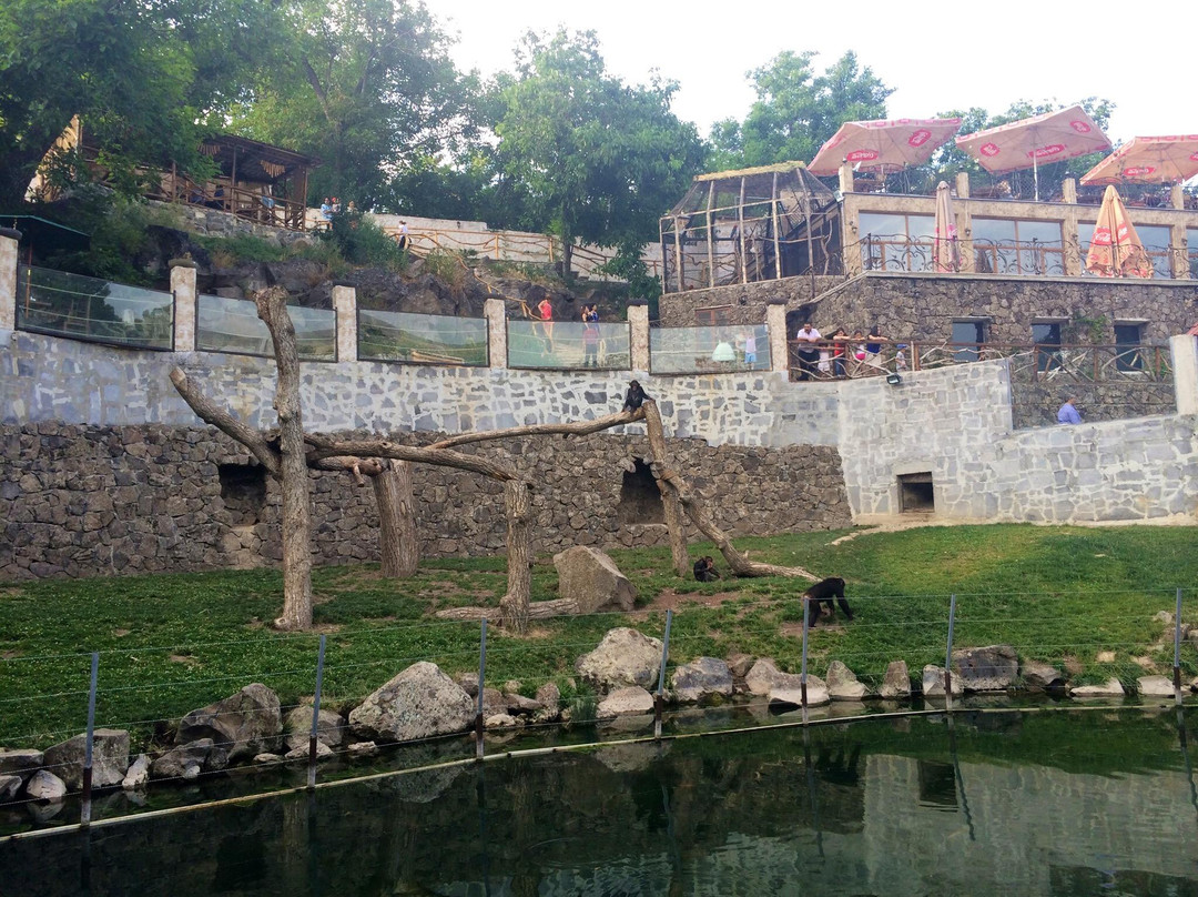 Jambo Exotic Park & Restaurant