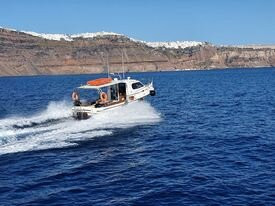 Captain Makis Private Boat Tour-圣托里尼必去景点