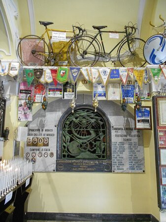 Santuario Madonna del Ghisallo景点图片