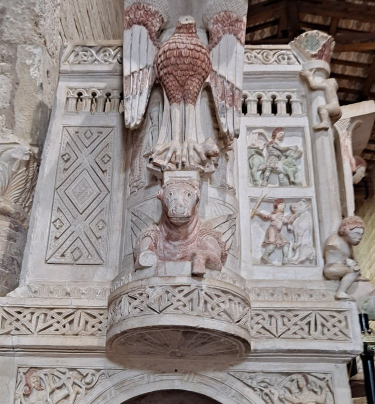 Abbazia di Santa Maria del Lago-Moscufo必去景点