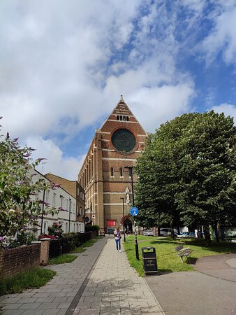 St Bartholomews景点图片