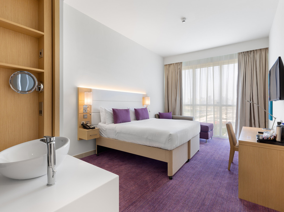 Premier Inn Dubai Ibn Battuta Mall主图