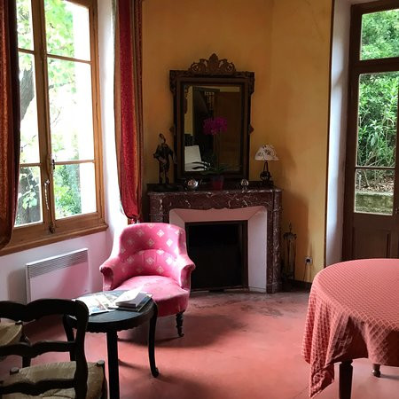 大吉尔海姆地区酒店主图