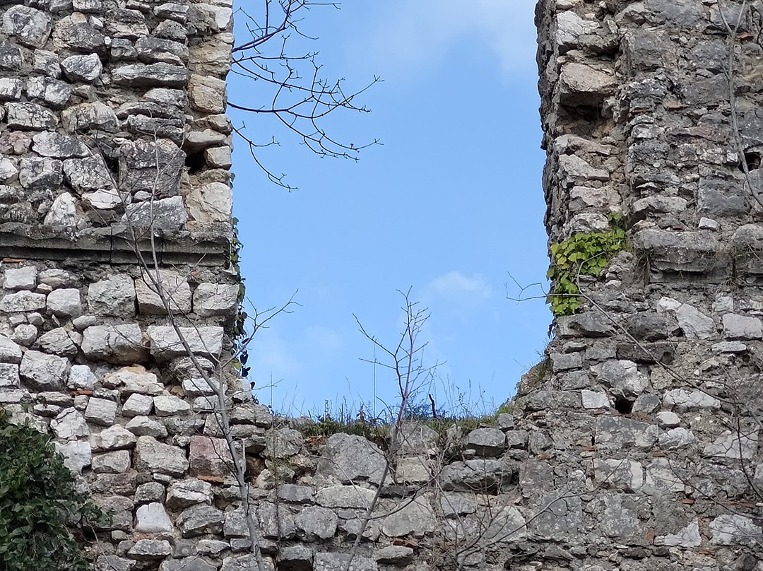 Castello Aragonese景点图片