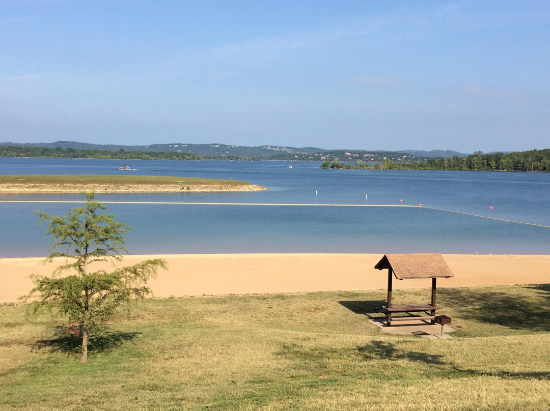 Moonshine Beach-布兰森必去景点