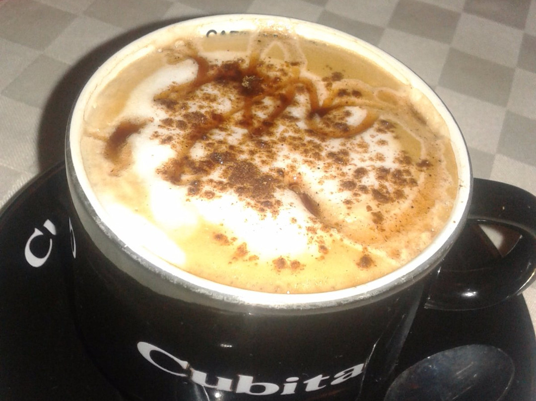 Playa Santa Lucia餐馆和美食-Cafe Gourmet Restaurant