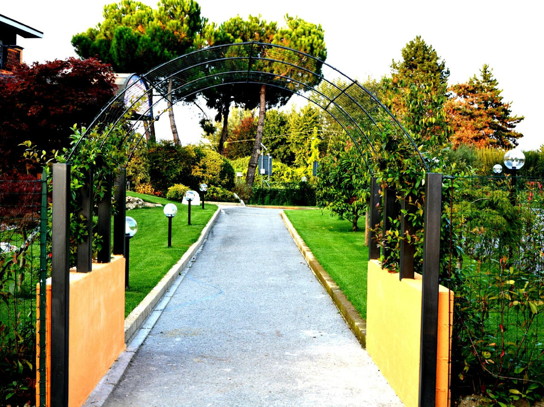 Agnadello餐馆和美食-Villa Del Lago