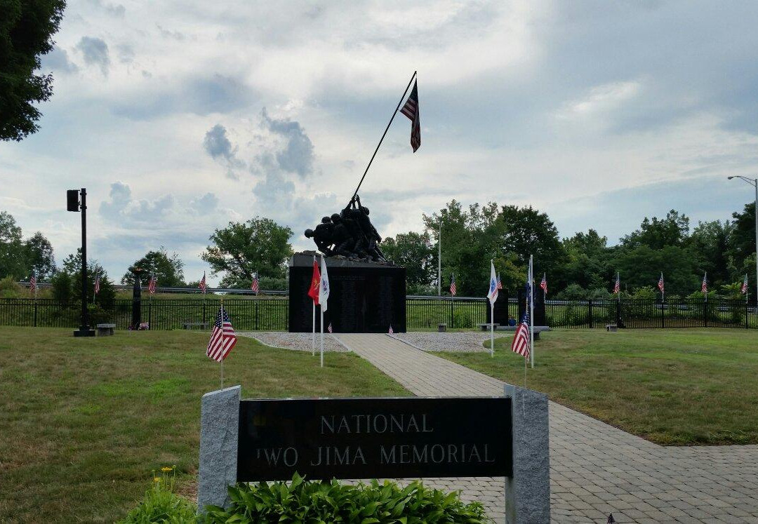 Iwo Jima Survivors Memorial Park景点图片