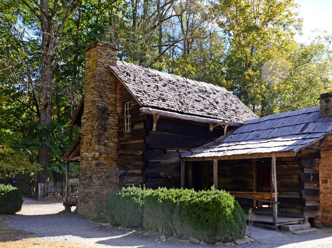 Cherokee Visitor's Center景点图片