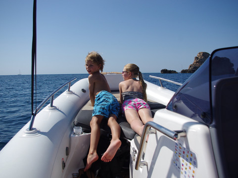 Martiners Boats-圣庞沙必去景点